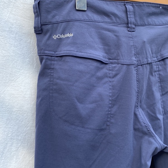 Columbia Omni-Shield Shorts - Picture 7 of 8
